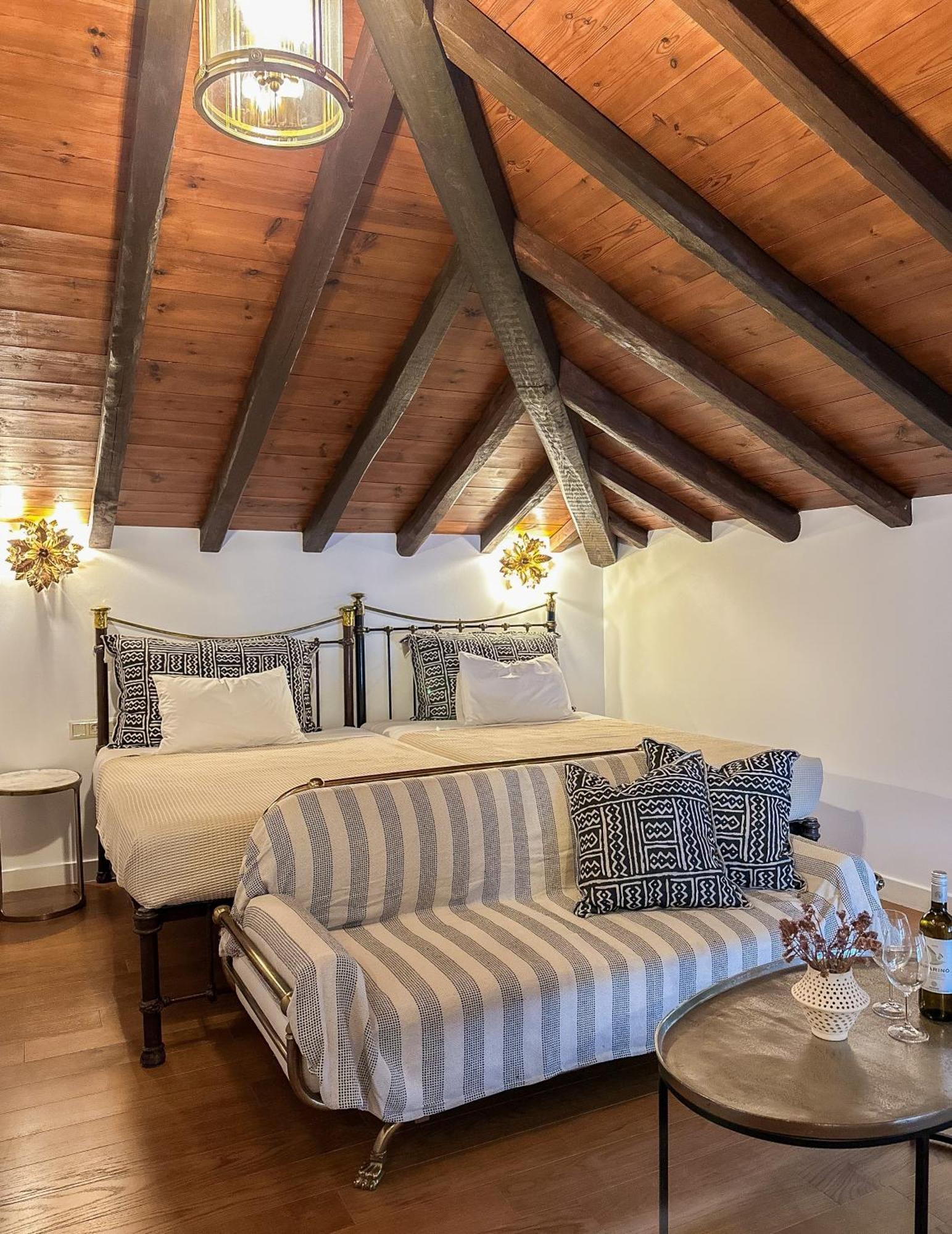 Ourania'S Mansion Hotel Skiathos Town Luaran gambar