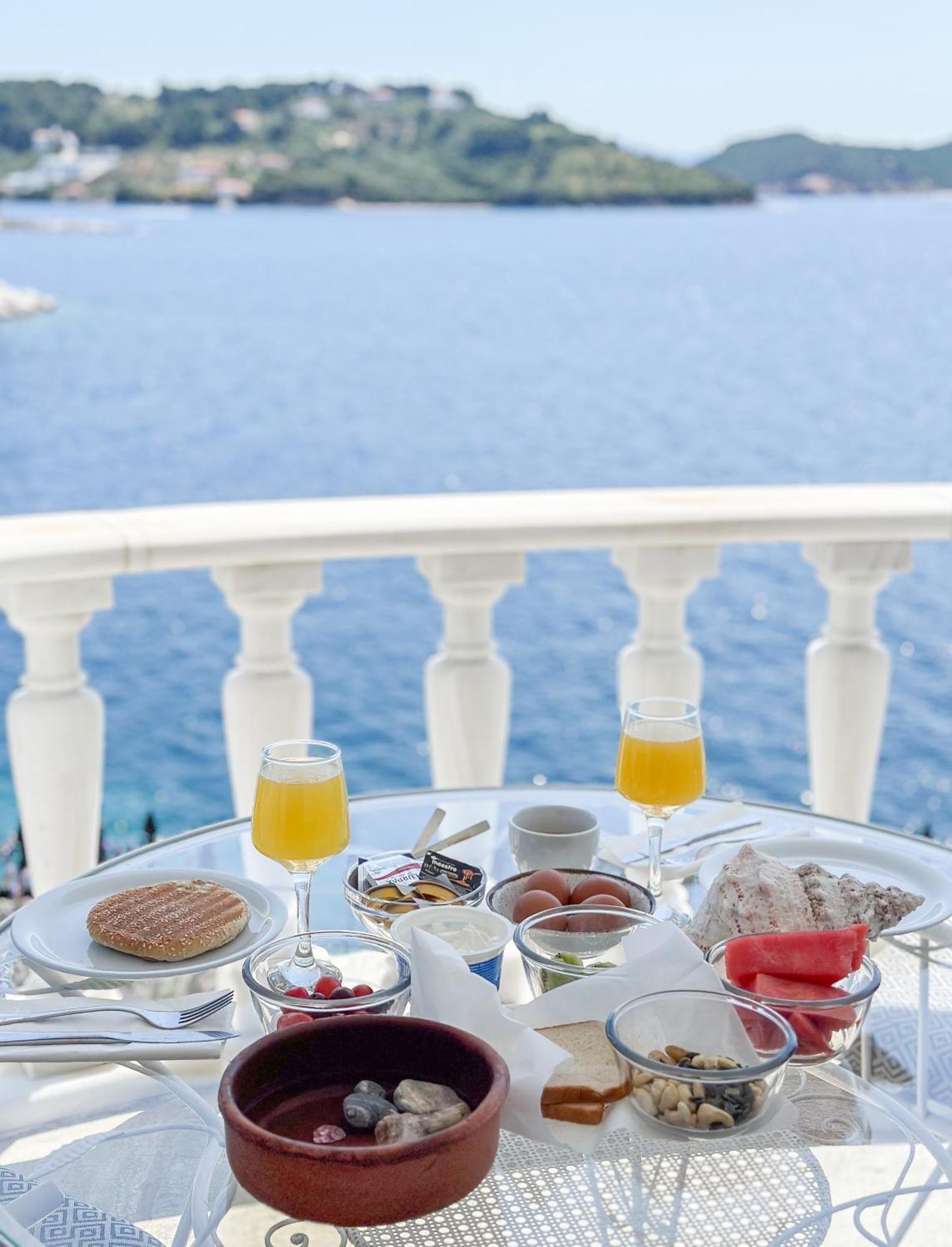 Ourania'S Mansion Hotel Skiathos Town Luaran gambar