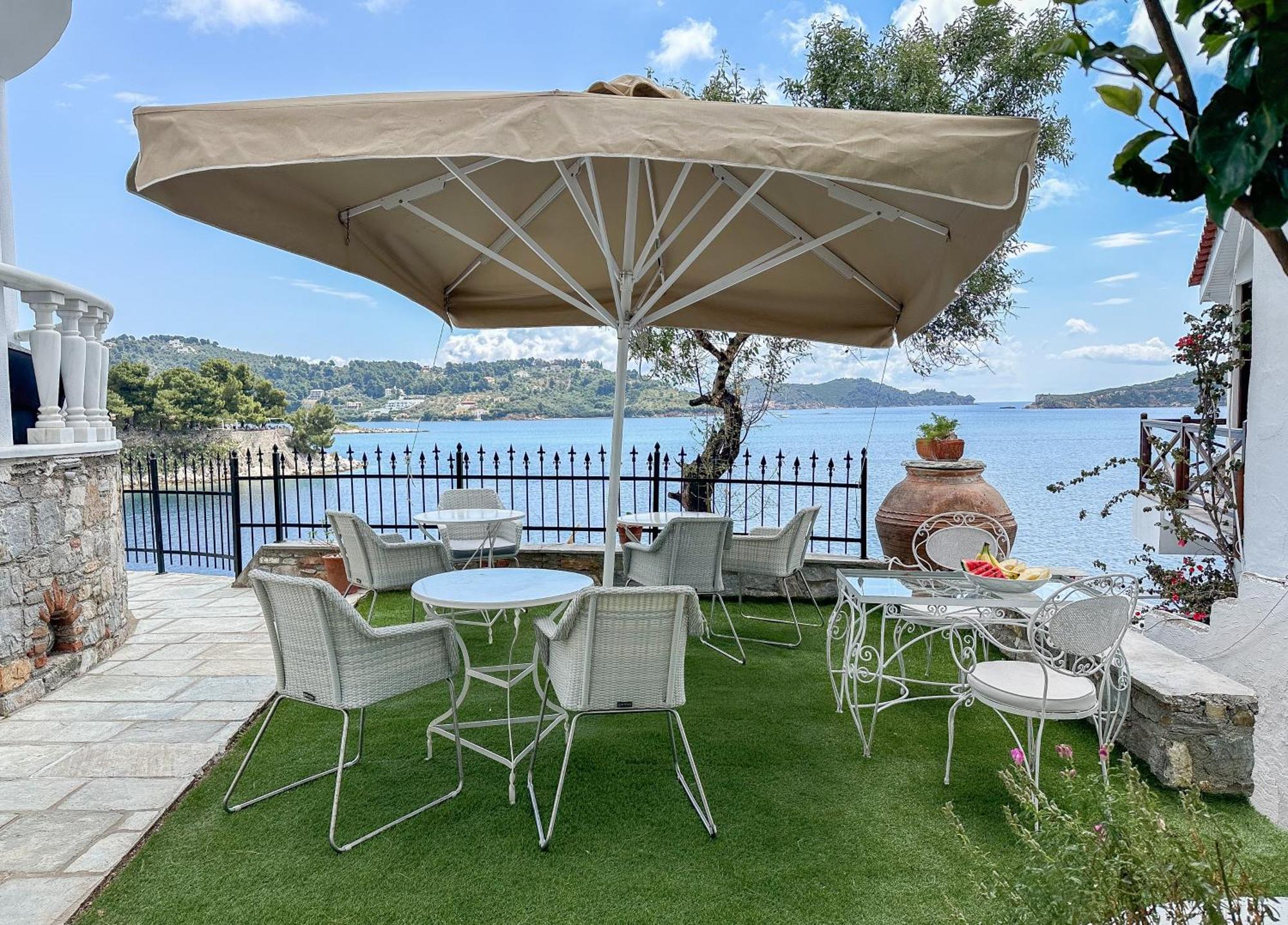 Ourania'S Mansion Hotel Skiathos Town Luaran gambar